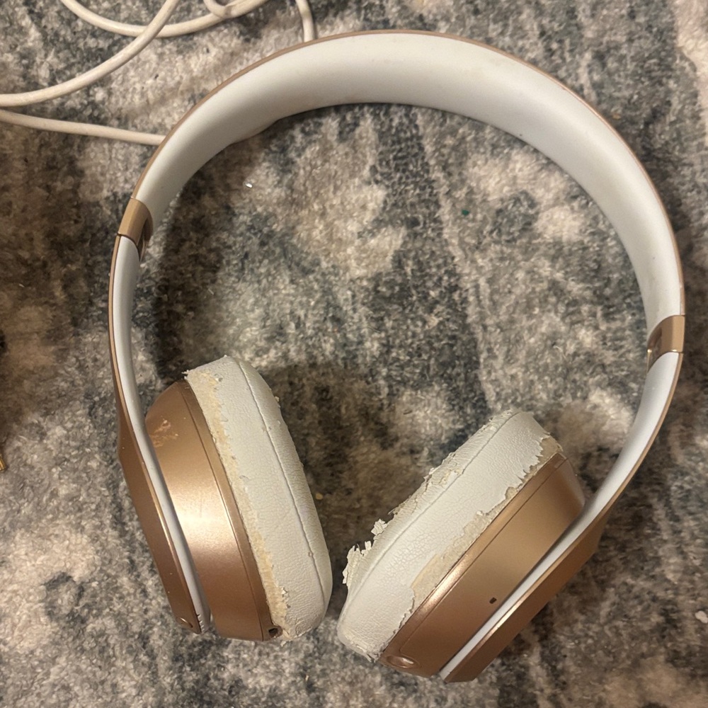 Rose Gold Beats